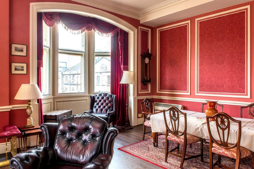 エディンバラRoyal Mile Mansions 14アパートメント エクステリア 写真
